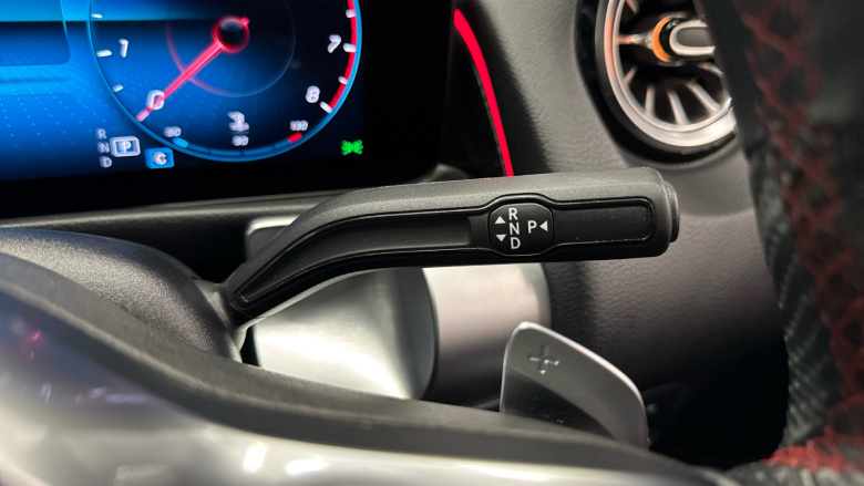 Mercedes-Benz GLB 200 AMG Line Premium + Night Ed 5dr 7G-Tronic Petrol Estate